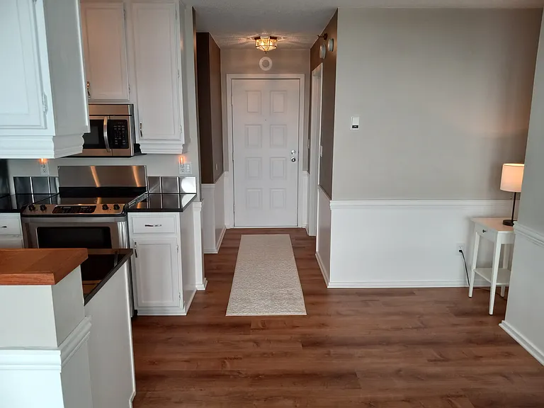 433 S 7th St #1904 — Photo 2