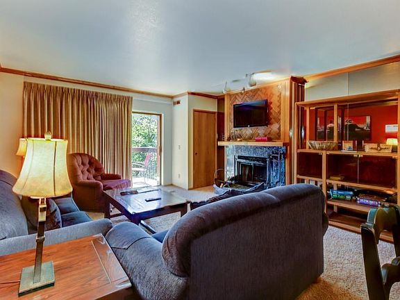 3rd image of 950 Park Ave #231