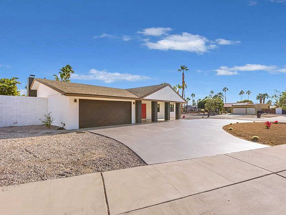 5th image of 2114 N Aurora Dr