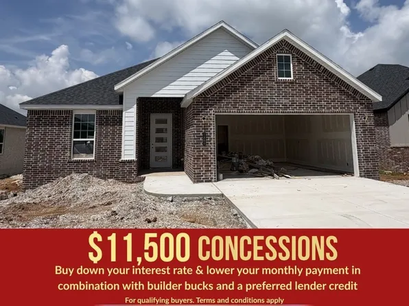 1805 Goldthorp St, Pea Ridge, AR 72751