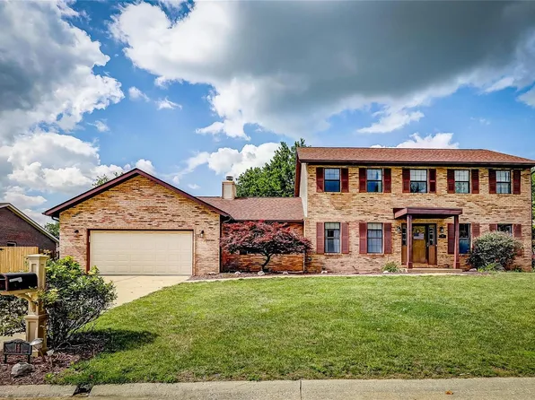 14 Mapleleaf Ln, Belleville, IL 62223