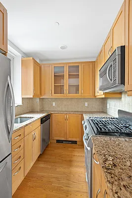 Rented by Compass | media 4