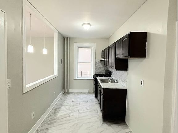 2nd image of 196 Roseville Ave APT 31