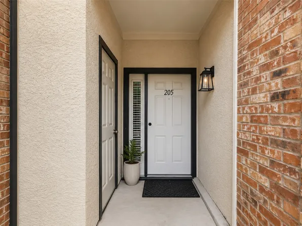 2835 Keller Springs Rd APT 205, Carrollton, TX 75006