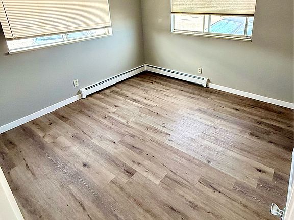 5th image of 1225 Bunting Ave #11439902
