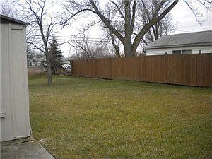 2nd image of 219 Westbrook Dr