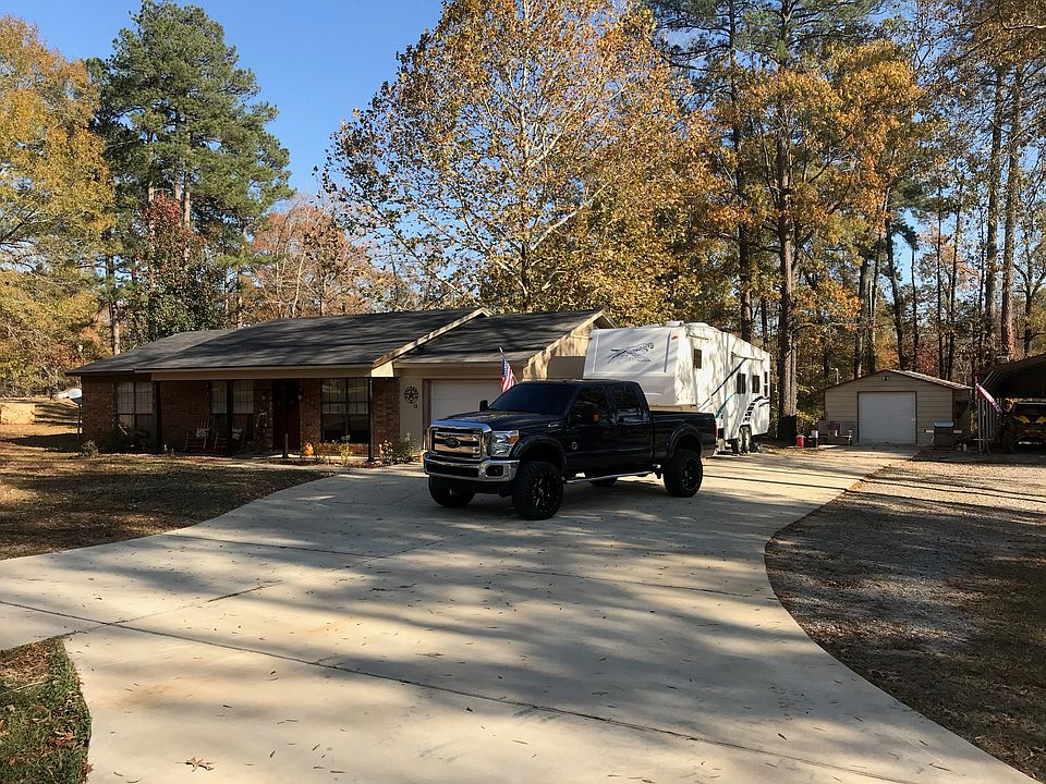 1st image of 131 Pine Acres Dr
