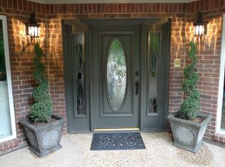 9902 Woodlake Dr, Dallas, TX 75243