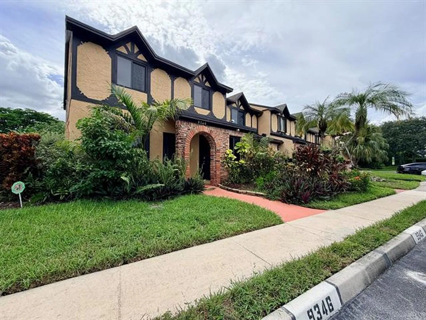 9346 NW 49th Pl th 9346, Sunrise, FL 33351 — Photo 4