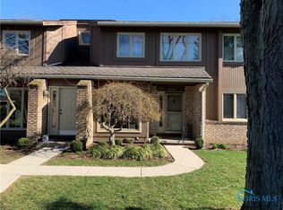 10240 Ford Rd #14, Perrysburg, OH 43551