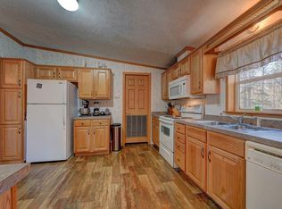 548 Loop Rd, Savoy, MA 01256