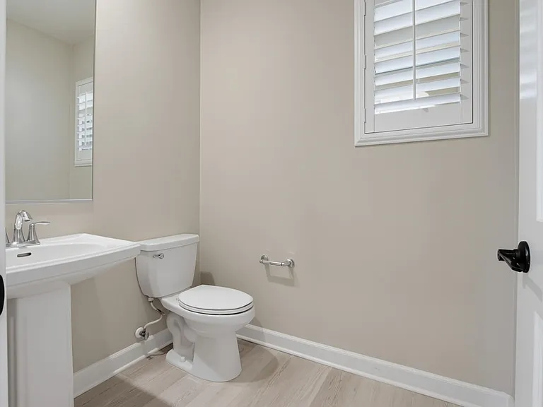 1577 Castillo #8 — Photo 42