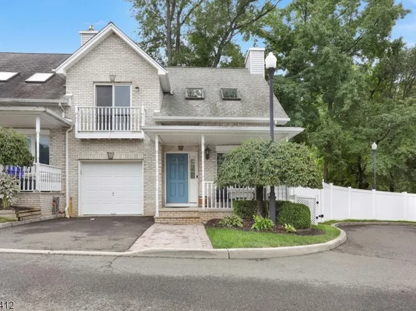 471 N Midland Ave #16, Saddle Brook Twp., NJ 07663