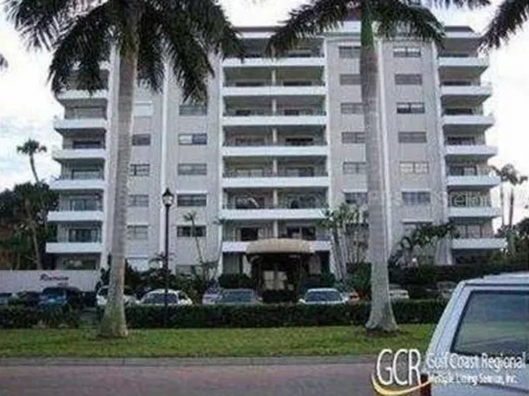 1400 1st Ave W APT 806, Bradenton, FL 34205