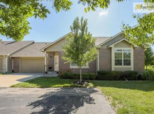 18565 W 158th Ter UNIT 202, Olathe, KS 66062