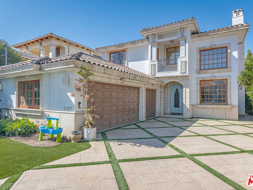 1st image of 5127 Avenida Hacienda