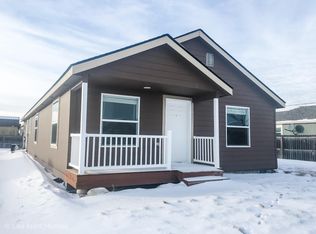 5621 Stoneview Ave, Williston, ND 58801