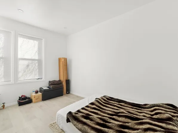 151 Stevens Avenue image 10 of 24