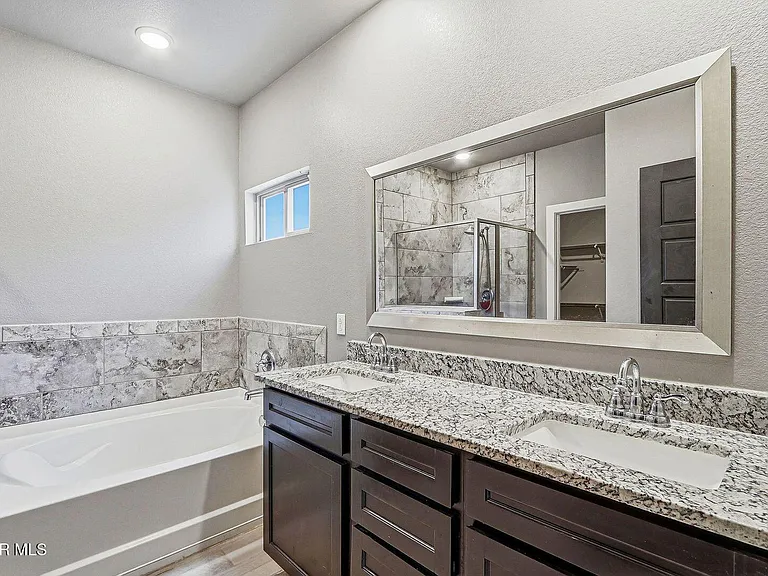 10155 Hueco Jct — Photo 12