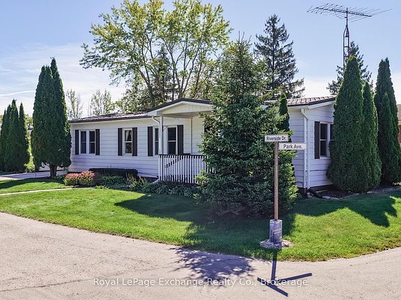 3rd image of 39724 Amberley Rd