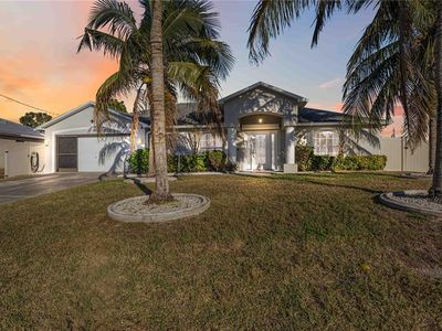 925 NE 4th Ave, Cape Coral, FL, 33909