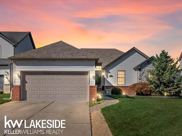 26323 Rosebriar Dr, Chesterfield, MI 48051
