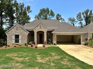 128 Autumn Dr, Madison, MS 39110