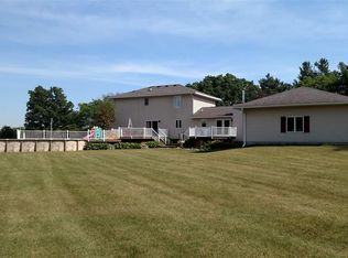 1360 Covert Rd, Leslie, MI 49251