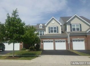 1209 Falcon Ridge Dr, Elgin, IL 60124