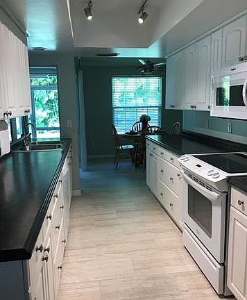 5th image of 5550 New Pine Lake Dr