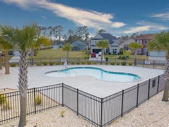 5th image of 624 Barona Dr