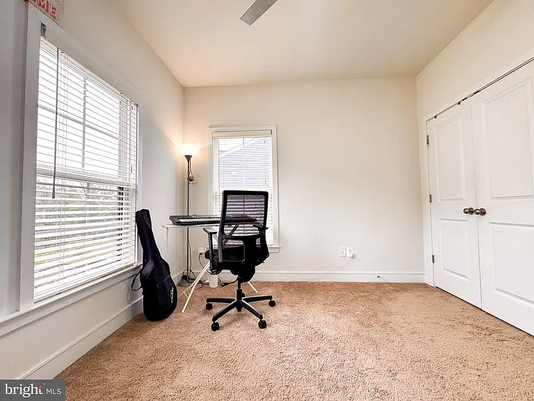 25419 Reed Orchard Ter — Photo 39
