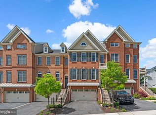 8506 Pine Springs Dr, Severn, MD 21144