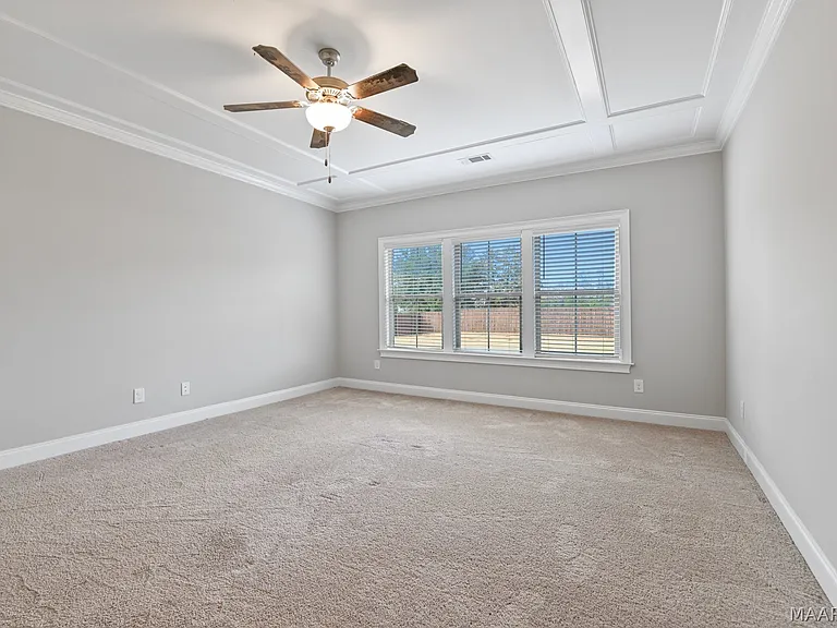 1405 Wildlife Way — Photo 32