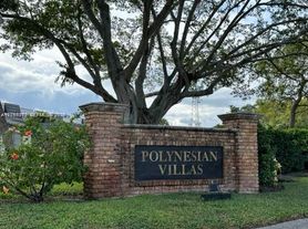 403 NW 68th Ave, Fort Lauderdale, FL