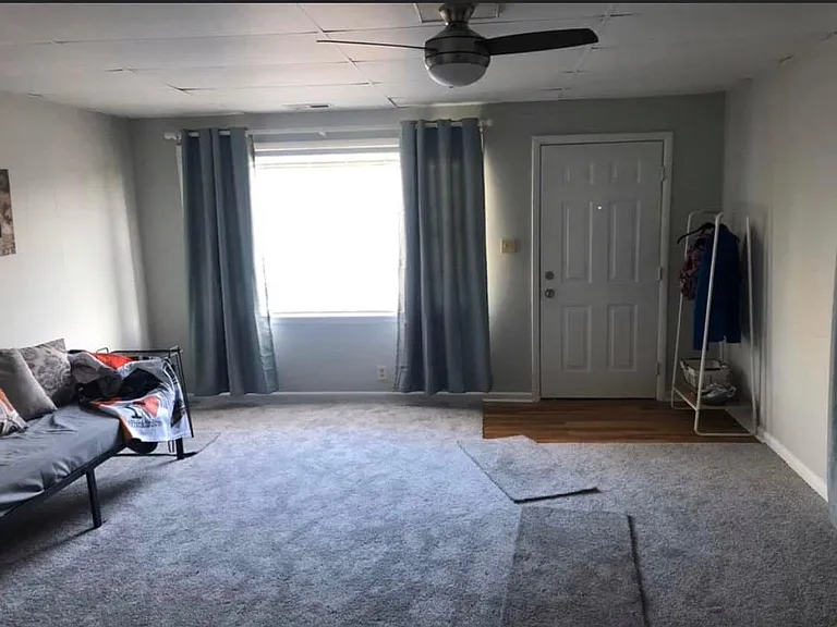 living room photo #2