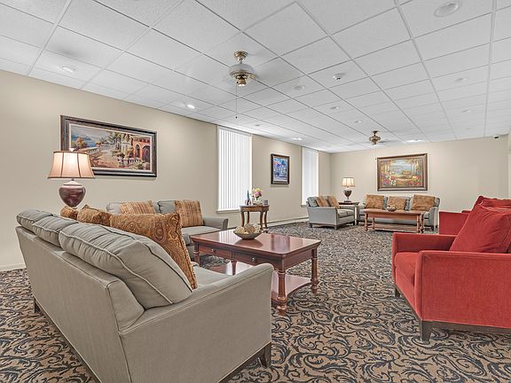 4th image of 1311 S Finley Rd APT 316