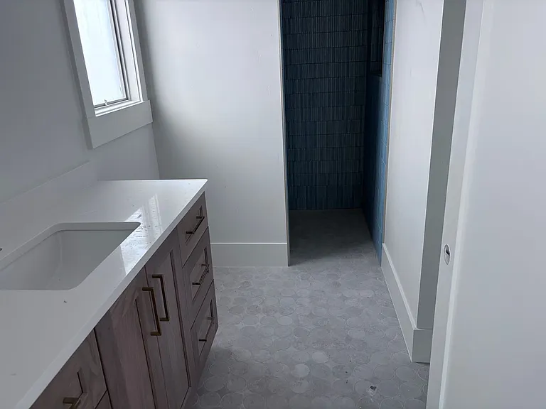 474 E Homeside Rd — Photo 17
