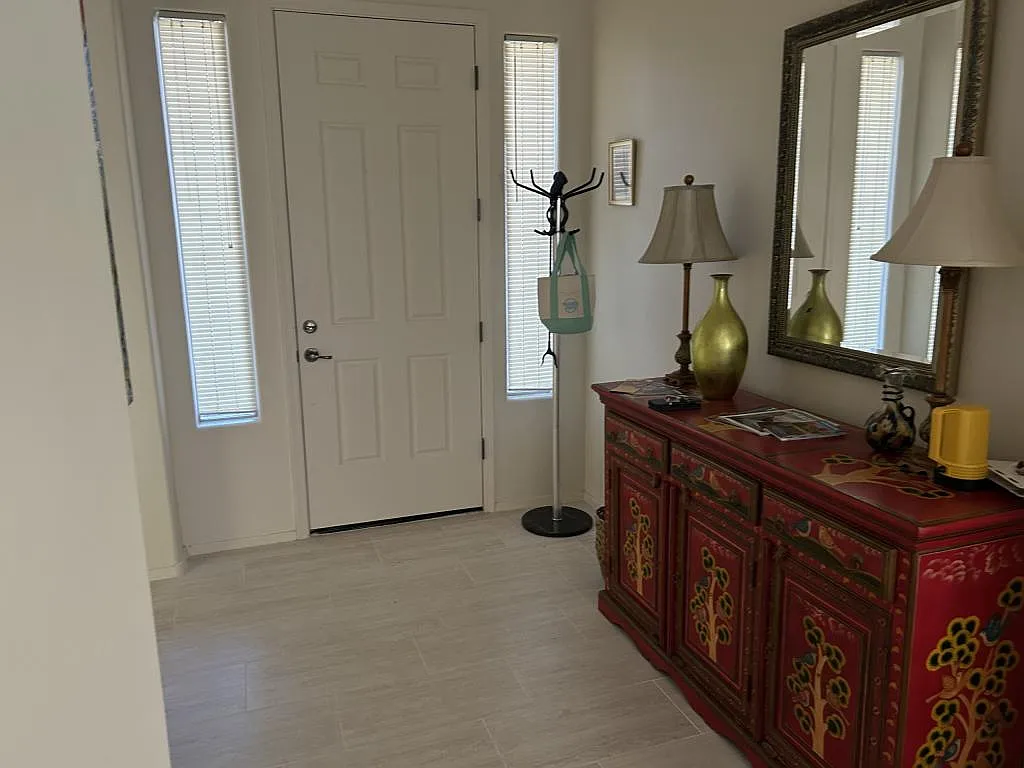 5833 S Henderson Canyon Dr — Photo 4
