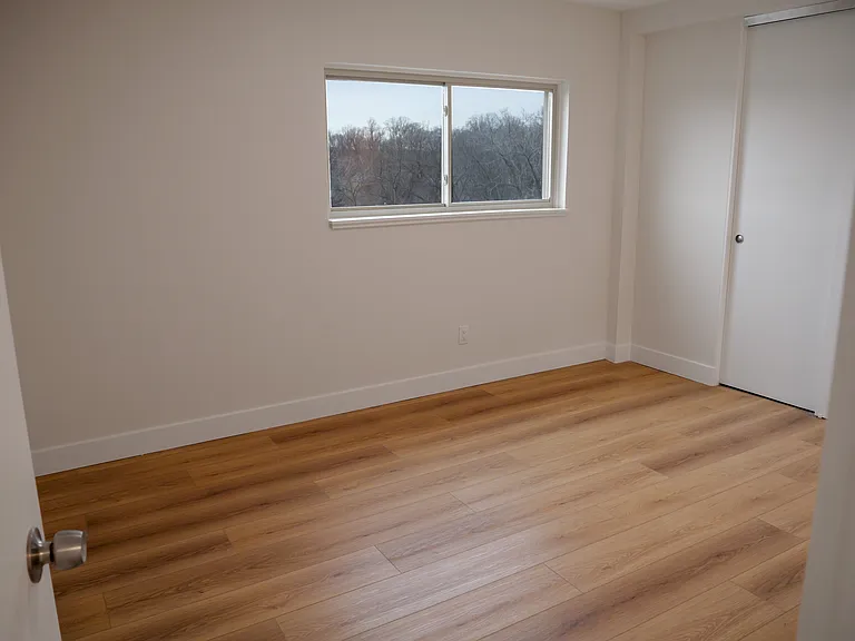 Drexeline Apartments — Photo 18
