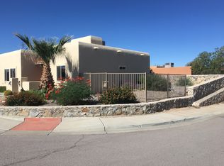 927 Mayflower Dr, Las Cruces, NM 88007