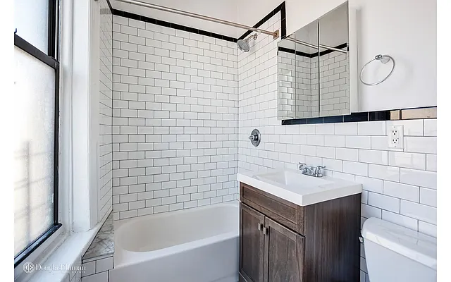 Rented by Douglas Elliman | media 15