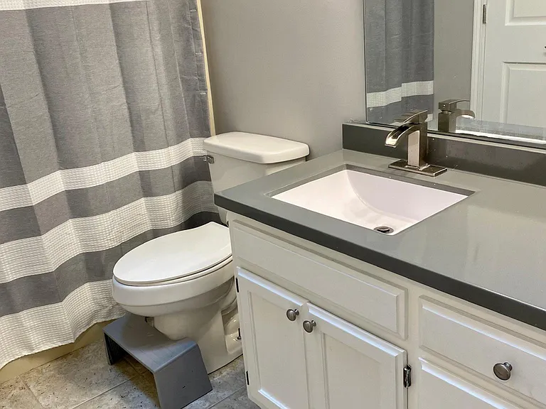 2540 Cedar Ridge Dr — Photo 21