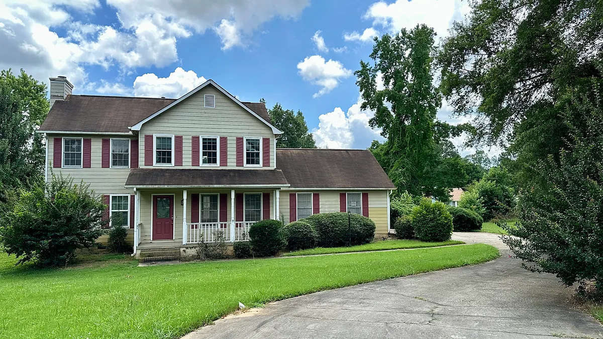 Building Photo - 2763 Hunters Ct