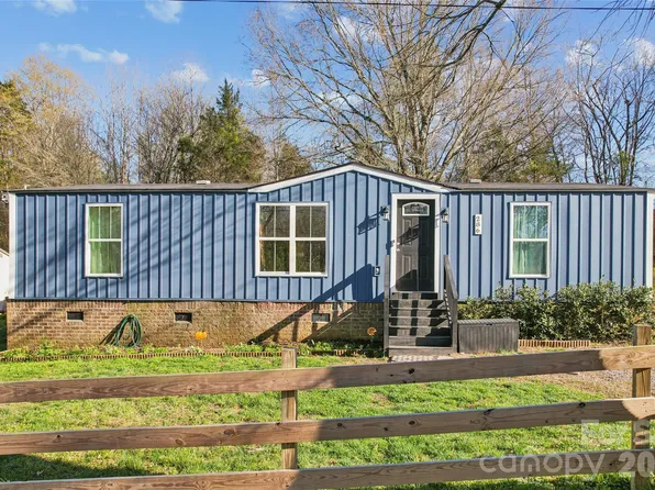 286 Epworth St NW, Concord, NC 28027