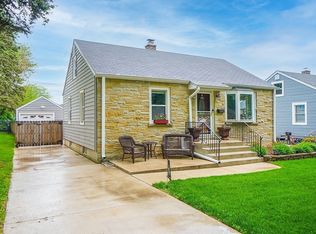 436 Le Grande Blvd, Aurora, IL 60506