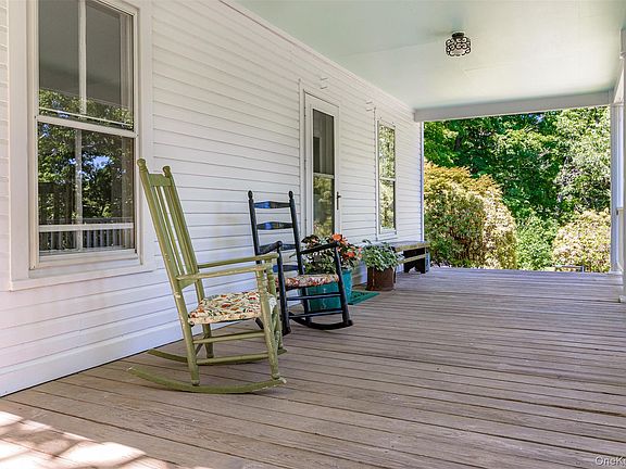 3rd image of 635 Long Pond Road