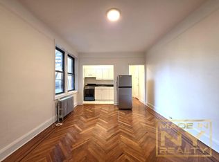 2574 33rd St APT 5H, Astoria, NY 11102