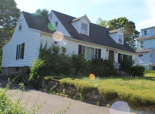 10 Emma St, Seymour, CT 06483