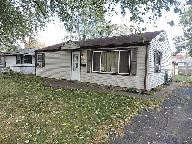 306 Belle Aire Ave photo 1